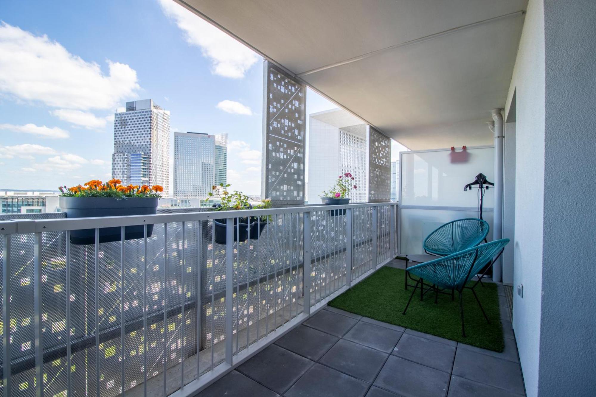 Luxury 2 Rooms Apartment With Balcony Puteaux Eksteriør billede